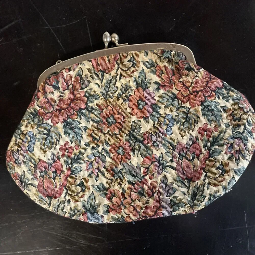 Vtg‎ Carpetbag Tapestry Purse Clutch Needlepoint Floral Kiss Clasp Collect-ables